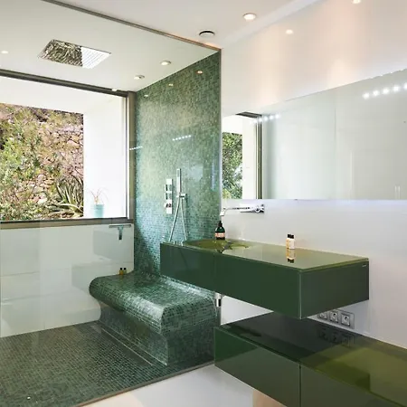 Cannes - Modern With 180° Sea View *