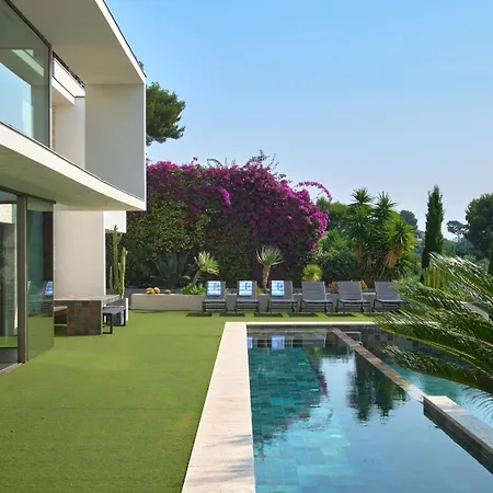 Cannes - Modern With 180° Sea View Villa *