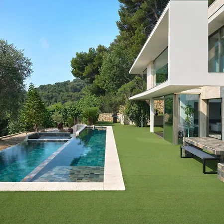 Villa Cannes - Modern With 180° Sea View