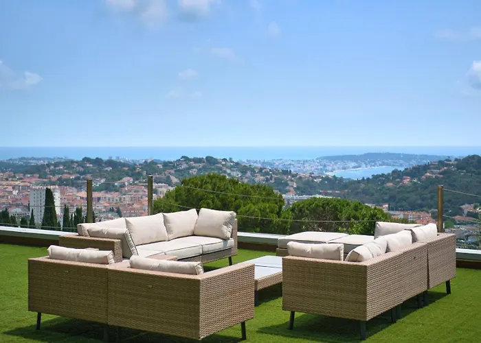 Cannes - Modern With 180° Sea View 4* Vallauris