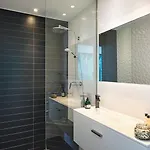 Cannes - Modern With 180° Sea View