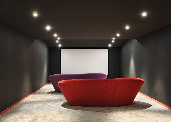 Cannes - Modern With 180° Sea View 발로리스